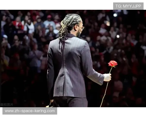 球衣退役商业价值：罗斯1号仪式带动公牛周边销售